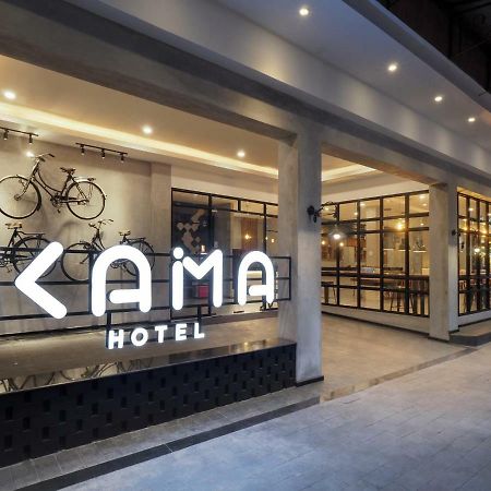 Kama Hotel Medan Buitenkant foto