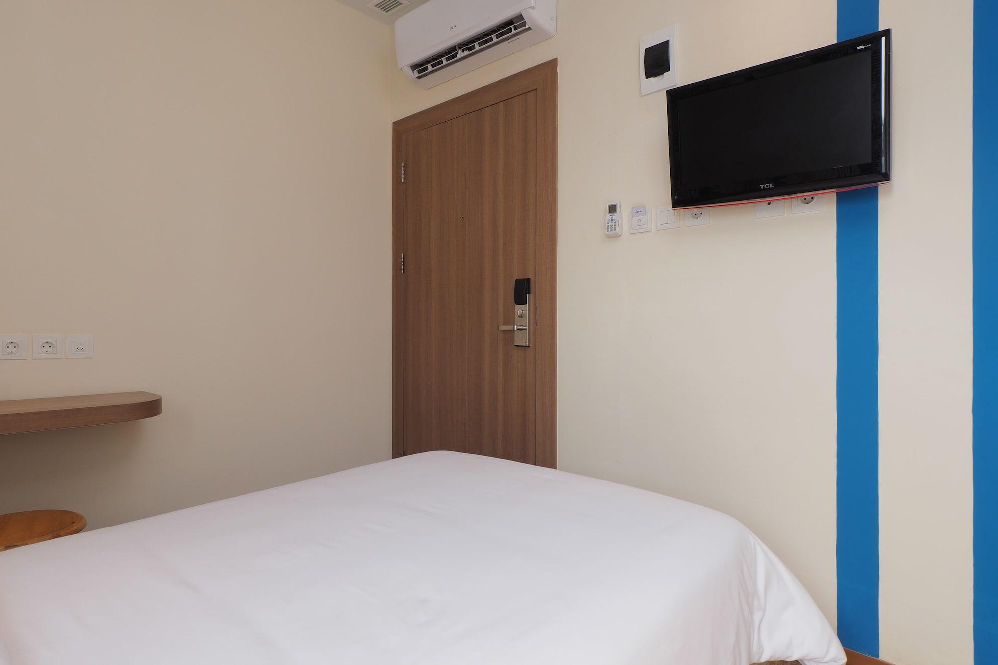 Kama Hotel Medan Buitenkant foto